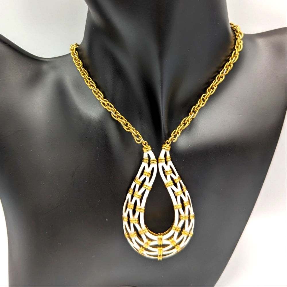 Vintage White Enamel Necklace by Crown TRIFARI